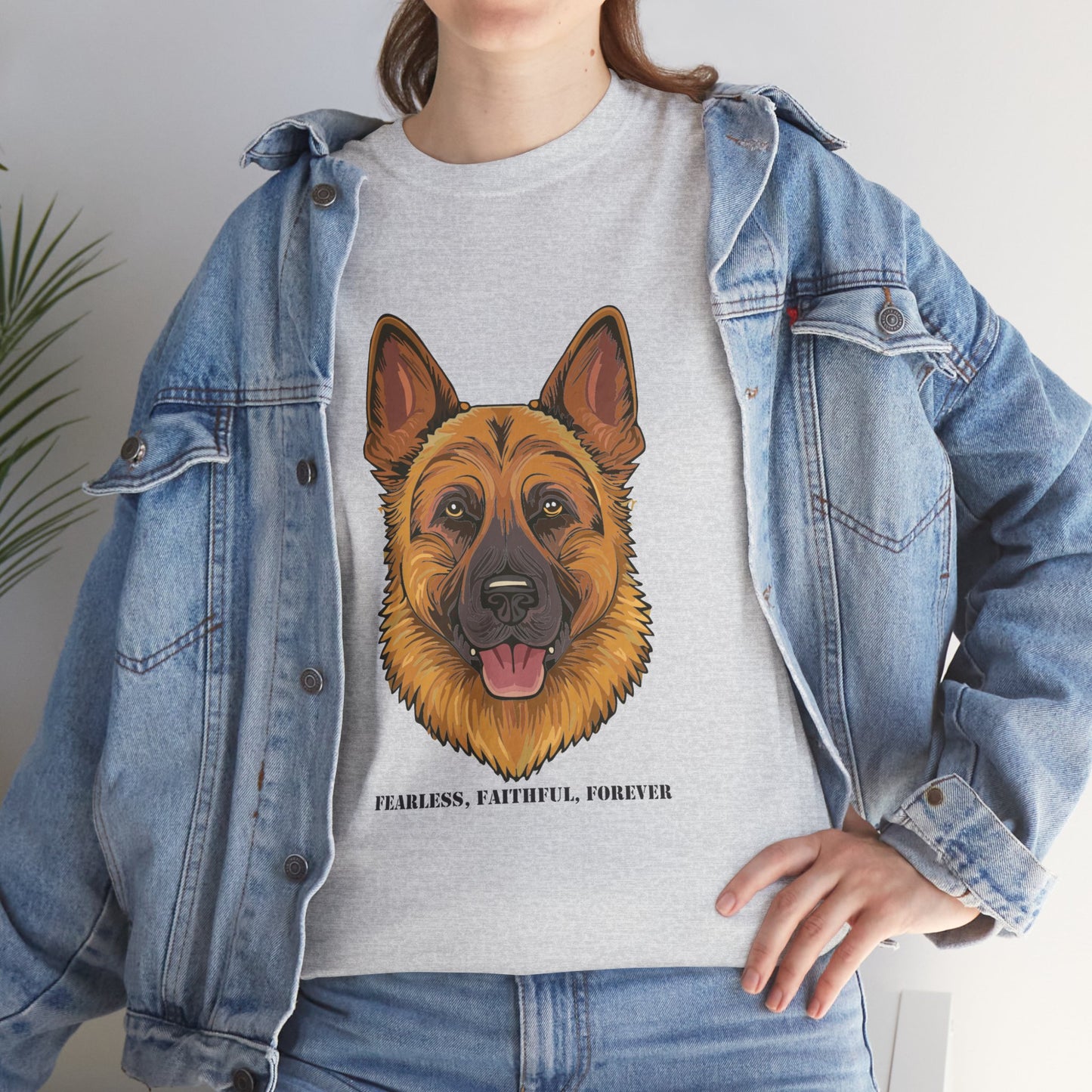 Camiseta unisex de algodón grueso con diseño de pastor alemán: valiente, fiel y eterno.