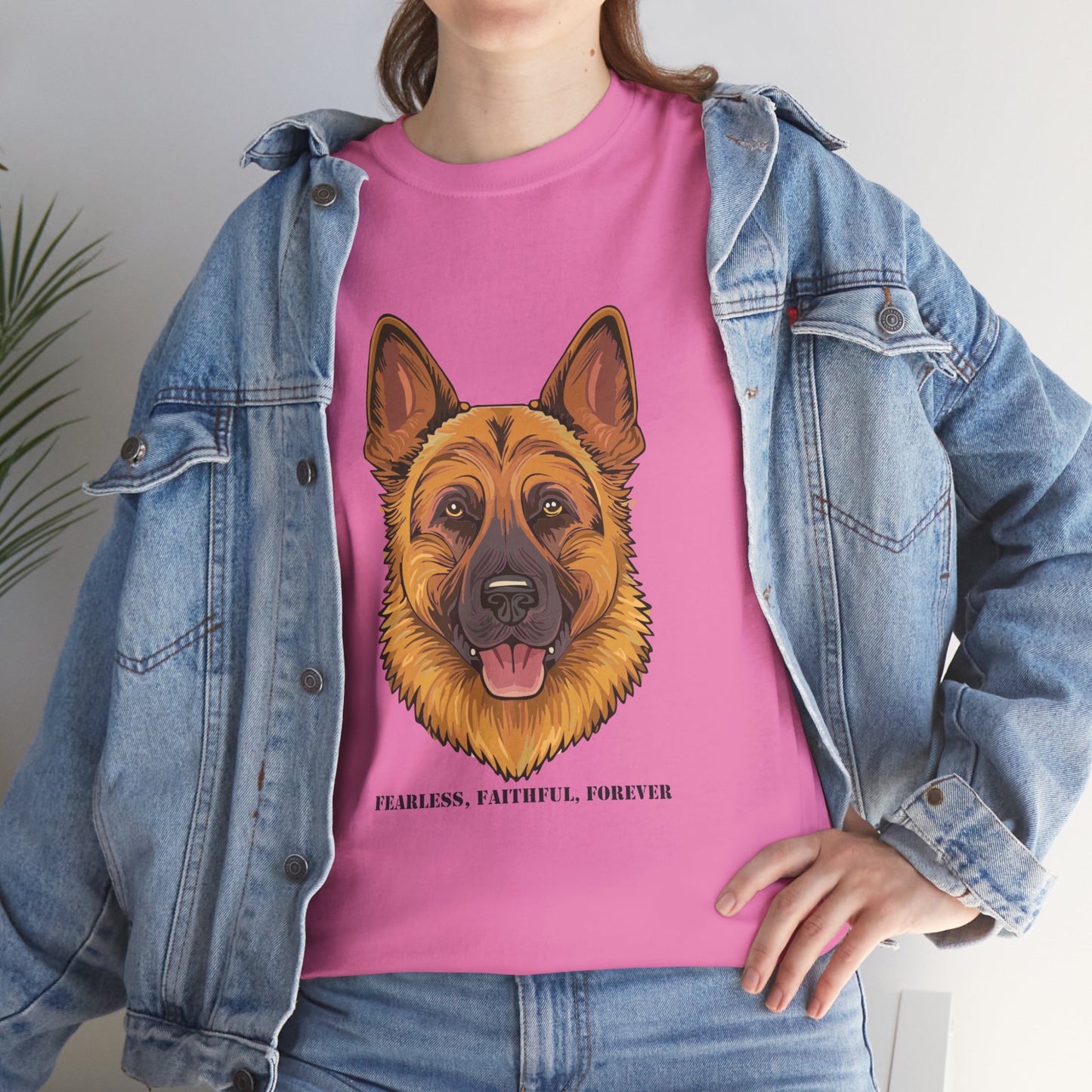 Camiseta unisex de algodón grueso con diseño de pastor alemán: valiente, fiel y eterno.