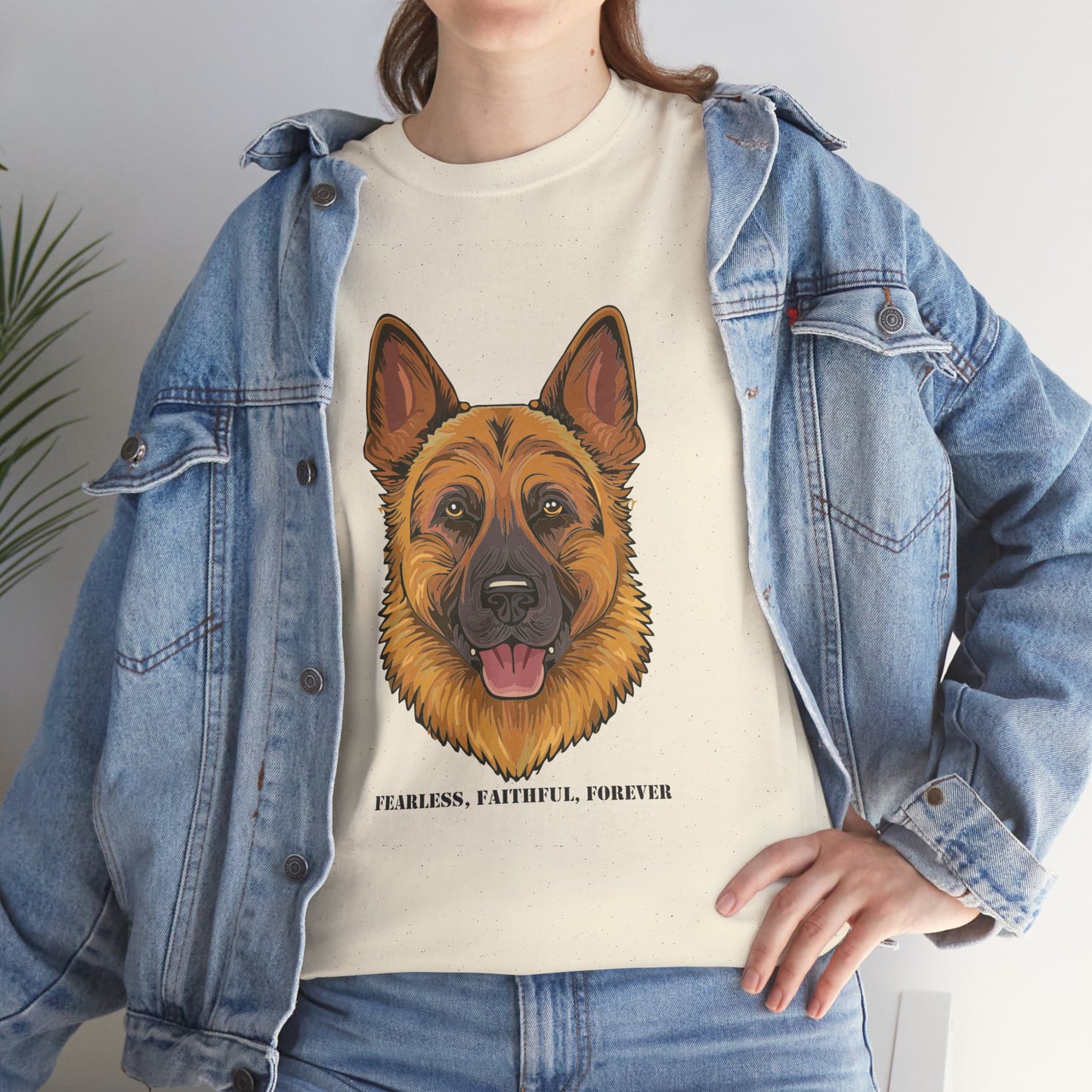 Camiseta unisex de algodón grueso con diseño de pastor alemán: valiente, fiel y eterno.