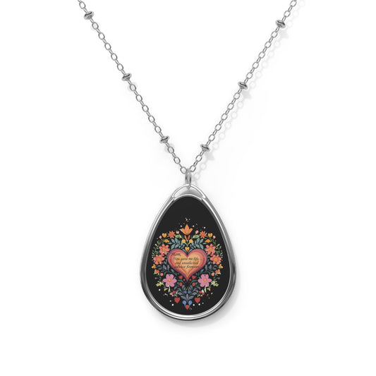 Floral Heart Oval Necklace for Mom – Elegant Gift for Loved Ones
